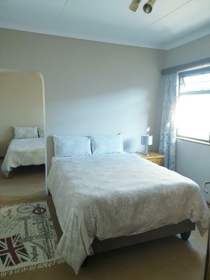 Sunflower Self-Catering Walvis Bay Exterior photo